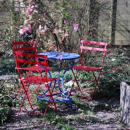 Au Jardin Bed & Breakfast Zuchwil Room photo