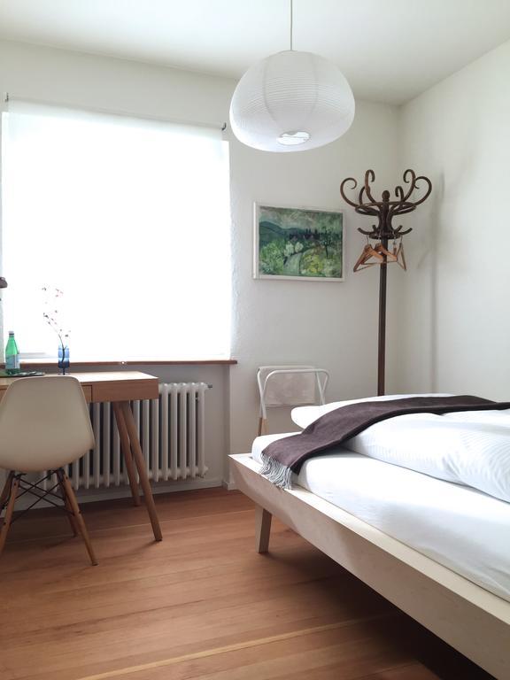 Au Jardin Bed & Breakfast Zuchwil Room photo