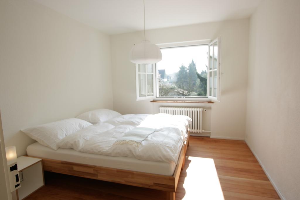 Au Jardin Bed & Breakfast Zuchwil Exterior photo